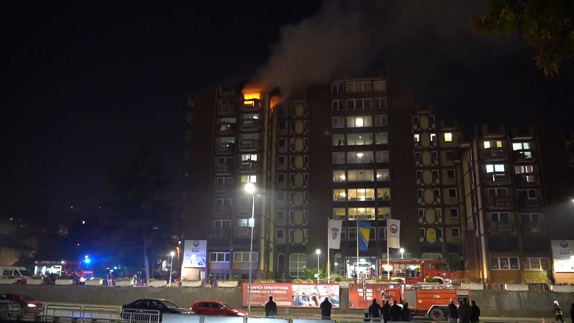 tragedija-u-tuzli:-11-mrtvih,-35-povredjenih-u-pozaru-doma