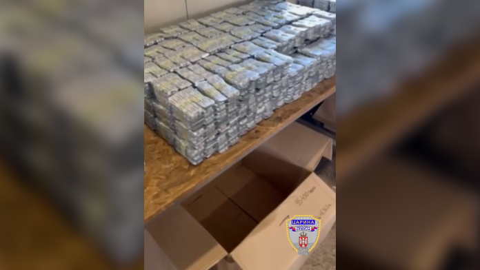 (video)pokusaj-krijumcarenja-sedativa-sprecen-na-granicnom-prelazu-sid