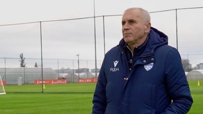 gacinovic-zadovoljan-uslovima-u-antaliji:-birali-smo-najteze-protivnike-da-vidimo-gde-smo