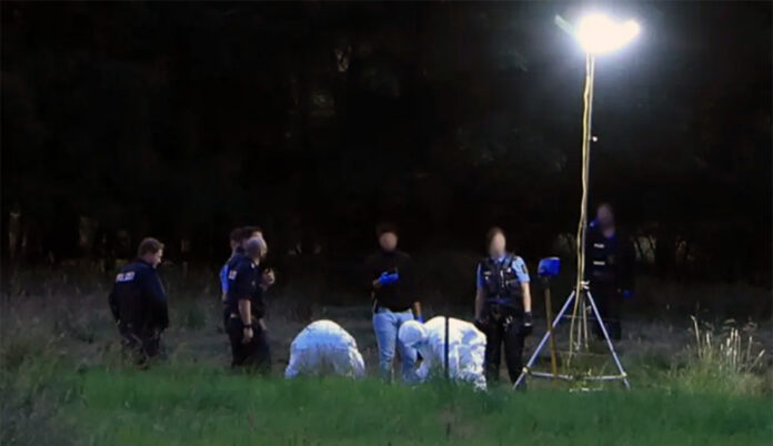 tragedija-u-njemackoj:-supruga-pronasla-tijelo-muskarca,-pas-zatecen-pored-njega tragedija-u-njemackoj:-supruga-pronasla-tijelo-muskarca,-pas-zatecen-pored-njega