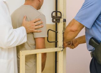 UŽAS! Sin Faruk B. PRETUKAO majku do SMRTI, tijelo poslato na obdukciju uzas!-sin-faruk-b.-pretukao-majku-do-smrti,-tijelo-poslato-na-obdukciju