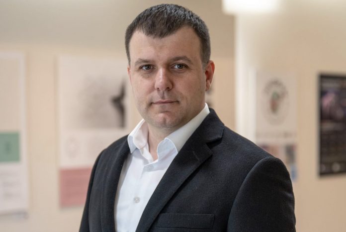 memic:-zatrazicu-od-vlade-srbije-pomoc-za-privrednike-pogodjene-velikim-pozarom-u-novom-pazaru