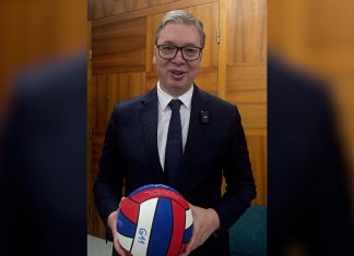 VIDEO // Vučić: Vaterpolisti pokazali još jednom da su najbolji u Evropi video-//-vucic:-vaterpolisti-pokazali-jos-jednom-da-su-najbolji-u-evropi