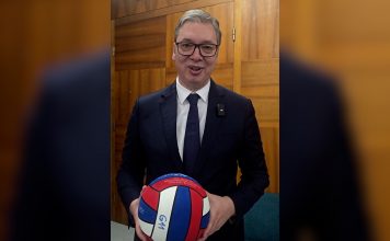 VIDEO // Vučić: Vaterpolisti pokazali još jednom da su najbolji u Evropi video-//-vucic:-vaterpolisti-pokazali-jos-jednom-da-su-najbolji-u-evropi