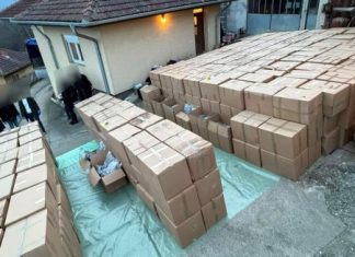 Otac i sin uhapšeni zbog sumnje na organizovani šverc droge kod Kruševca otac-i-sin-uhapseni-zbog-sumnje-na-organizovani-sverc-droge-kod-krusevca