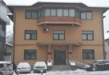 Užas u Rožajama: Dvije bombe bačene ispred porodične kuće, istraga u toku uzas-u-rozajama:-dvije-bombe-bacene-ispred-porodicne-kuce,-istraga-u-toku