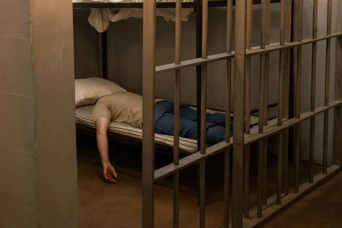 bez-imalo-srama:-pokrao-novac-za-bolesno-dijete,-pa-imao-udes-sa-motorom-i-zavrsio-u-pritvoru bez-imalo-srama:-pokrao-novac-za-bolesno-dijete,-pa-imao-udes-sa-motorom-i-zavrsio-u-pritvoru