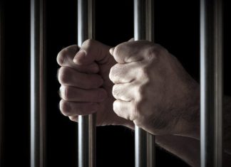 Nedozvoljeno oružje u Sandžaku: Puške, pištolj i eksploziv otkriveni tokom pretresa nedozvoljeno-oruzje-u-sandzaku:-puske,-pistolj-i-eksploziv-otkriveni-tokom-pretresa