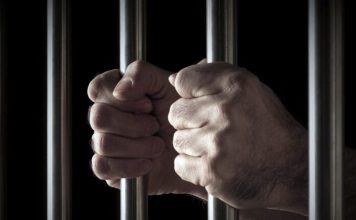 Nedozvoljeno oružje u Sandžaku: Puške, pištolj i eksploziv otkriveni tokom pretresa nedozvoljeno-oruzje-u-sandzaku:-puske,-pistolj-i-eksploziv-otkriveni-tokom-pretresa