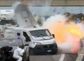 Italija u šoku: Lažni policajci, eksplozija i pljačka vozilo za prevoz novca /VIDEO/ italija-u-soku:-lazni-policajci,-eksplozija-i-pljacka-vozilo-za-prevoz-novca-/video/
