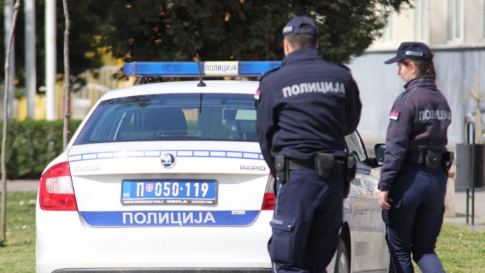 policija-zaplenila-kokain,-eksploziv-i-snajper,-uhapsene-tri-osobe