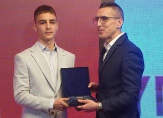 Kaid Koca: Mnogo znači priznanje za najboljeg pionira u Srbiji kaid-koca:-mnogo-znaci-priznanje-za-najboljeg-pionira-u-srbiji