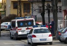 Užas u Srbiji: Sin nožem usmrtio majku zbog bizarnog razloga! uzas-u-srbiji:-sin-nozem-usmrtio-majku-zbog-bizarnog-razloga!