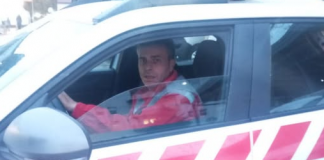 Ovo je heroj! Vozač bolnice spasio četiri žene iz automobila ovo-je-heroj!-vozac-bolnice-spasio-cetiri-zene-iz-automobila