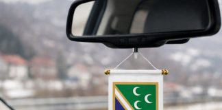 /VIDEO/ Ono što je stajalo na putu Novi Pazar – Tutin obilazi mreže – Vozači trljali oči u nevjerici! /video/-ono-sto-je-stajalo-na-putu-novi-pazar-–-tutin-obilazi-mreze-–-vozaci-trljali-oci-u-nevjerici!