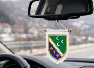 /VIDEO/ Ono što je stajalo na putu Novi Pazar – Tutin obilazi mreže – Vozači trljali oči u nevjerici! /video/-ono-sto-je-stajalo-na-putu-novi-pazar-–-tutin-obilazi-mreze-–-vozaci-trljali-oci-u-nevjerici!