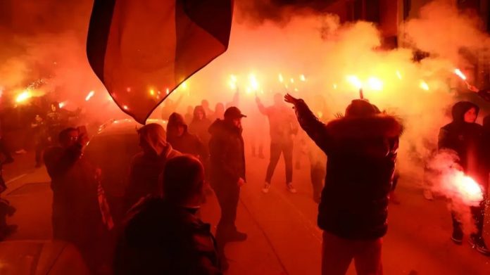 blizu-2.000-ljudi-docekalo-junake-pobede-nad-vojvodinom