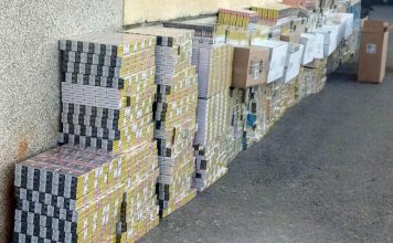 (FOTO/VIDEO) Zaplena cigareta u Sjenici: U skrivenom bunkeru kamiona pronađena roba vredna 3,5 miliona dinara (foto/video)-zaplena-cigareta-u-sjenici:-u-skrivenom-bunkeru-kamiona-pronadjena-roba-vredna-3,5-miliona-dinara