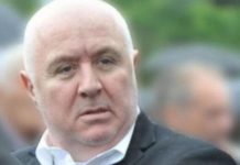 UHAPŠEN brat Mila Đukanovića: Policija pretresa imovinu u Podgorici i Nikšiću uhapsen-brat-mila-djukanovica:-policija-pretresa-imovinu-u-podgorici-i-niksicu