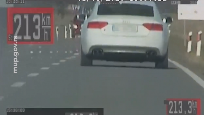 vozac-zaustavljen-kod-sombora-zbog-nasilnicke-voznje