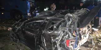 Vozač Audija upravo transportovan u Klinički centar: Ovo su povrede opasne po život vozac-audija-upravo-transportovan-u-klinicki-centar:-ovo-su-povrede-opasne-po-zivot