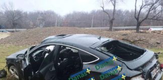 HOROR KOD TUTINA! Rožajci i djevojka iz Tutina sletjeli s puta – Audi potpuno smrskan! horor-kod-tutina!-rozajci-i-djevojka-iz-tutina-sletjeli-s-puta-–-audi-potpuno-smrskan!