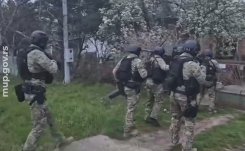 (VIDEO) Razbijena kriminalna grupa za krađu i preprodaju luksuznih vozila, uhapšeno 16 osoba (video)-razbijena-kriminalna-grupa-za-kradju-i-preprodaju-luksuznih-vozila,-uhapseno-16-osoba