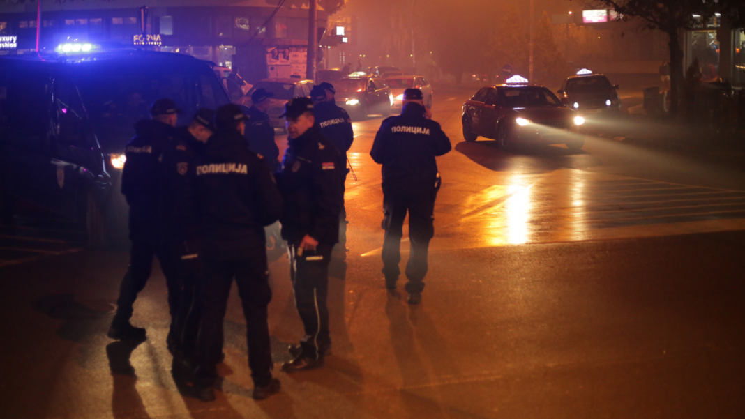 krvavi-obracun-u-novom-pazaru:-mladic-izboden-u-stanu,-dve-osobe-uhapsene