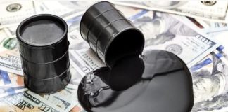 Cene nafte skočile nakon najave američke blokade iranskih luka Rafinerija i naftni tanker u blizini Hormuškog moreuza dok cene nafte rastu zbog najave blokade iranskih luka