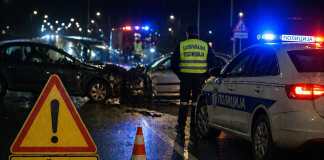 Crna statistika na putevima: 120 poginulih, vikendi najrizičniji Policijska kontrola na putu tokom vikenda