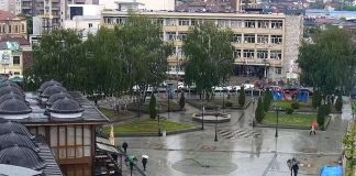 Danas oblačno, povremeno s kišom i hladnije Oblačno vreme sa povremenom kišom i hladnijim temperaturama