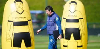 Emeri: Delimično zadovoljan, ali rezultat protiv Bolonje je fantastičan Unaj Emeri tokom utakmice Aston Vile protiv Bolonje u Ligi Evropa