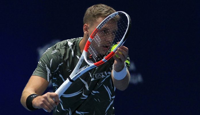 Hamad Međedović tokom meča na ATP turniru