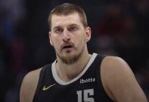 Jokić posle najlošije partije: „Frustrirajuće je bez lakih šuteva“ Nikola Jokić posle utakmice protiv Minesote