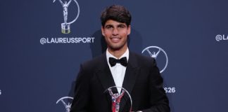 Karlos Alkaras dobitnik Laureus nagrade za sportistu godine Karlos Alkaras prima Laureus nagradu za sportistu godine u Madridu