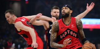 Klivlend poveo u plej-ofu protiv Toronta Košarkaši Klivlenda slave pobedu protiv Toronta u plej-ofu