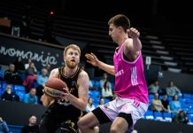 Košarkaši Splita poraženi od Mege i ispali iz ABA lige Košarkaši Splita tokom utakmice plej-auta ABA lige protiv Mege u Beogradu