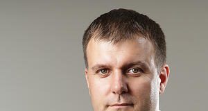 Memić glasao protiv sporazuma Srbije i Izraela o razmeni bezbednosnih podataka Husein Memić glasao protiv sporazuma Srbije i Izraela o razmeni bezbednosnih podataka