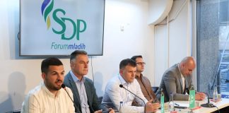 Mladi SDP-a razgovarali o budućnosti Novog Pazara Mladi SDP-a na radnom sastanku o budućnosti Novog Pazara