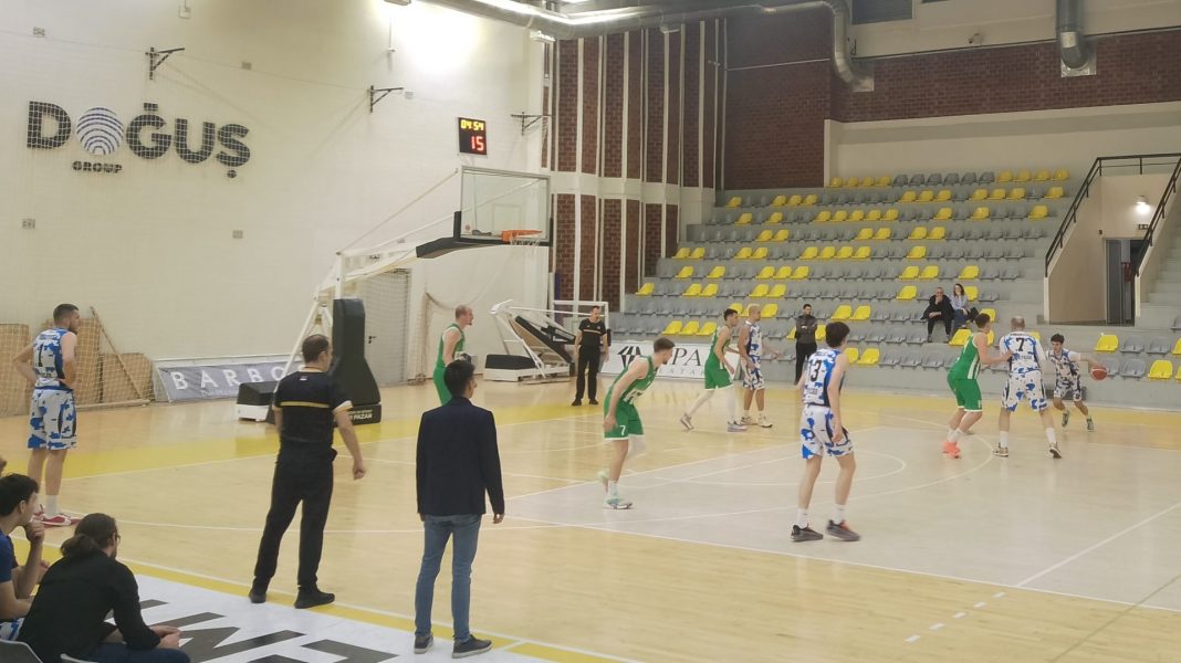 Košarkaška dvorana Sportske akademije Douš u Novom Pazaru