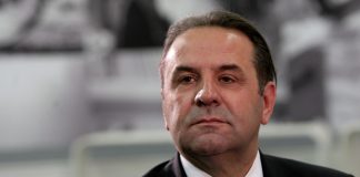 Rasim Ljajić: Nije nužno da ostanemo, dolazi vreme promena u Partizanu Rasim Ljajić tokom obraćanja javnosti u vezi razvoja i promena u FK Partizan