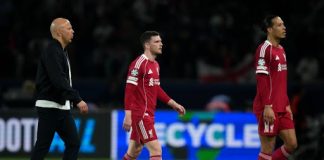 Robertson na kraju sezone napušta Liverpul Endi Robertson na stadionu Liverpula tokom utakmice