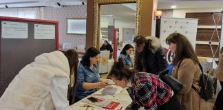 Sajam zapošljavanja u Tutinu 23. aprila: oko 30 poslodavaca i 700 nezaposlenih Sajam zapošljavanja u Tutinu 23. aprila: poslodavci i nezaposleni na jednom mestu