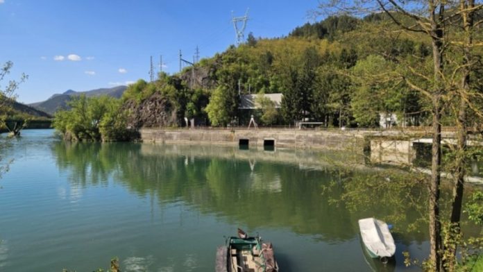 Radovi na mostu i infrastrukturno izmeštanje vodovoda u zoni projekta RHE Bistrica