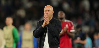 Slot: Osećam podršku Liverpula uprkos seriji loših rezultata Arne Slot tokom izjave o podršci navijača Liverpula