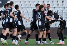 Super liga Srbije: Partizan u Novom Sadu, Zvezda gostuje Železničaru Fudbalski meč Super lige Srbije Partizan i Crvena zvezda u plej-ofu i plej-inu