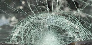 Tragedija u Crnoj Gori: trogodišnjak istrčao na magistralu i poginuo Policija na mestu saobraćajne nesreće u Sutomoru