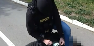 Uhapšen lažni hirurg u Beogradu: iznudio više od 100.000 evra Policija u akciji tokom hapšenja osumnjičenog lažnog hirurga u Beogradu