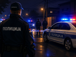 Policijska traka i službenici tokom istrage u Kragujevcu