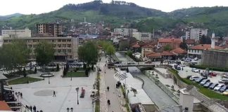 Vreme sutra: Oblačno, povremeno slaba kiša Oblačno vreme sa povremenom slabom kišom u Srbiji